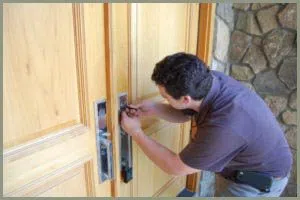 Locksmith Solution Services Highland, IN 219-310-2840 - 68-44-4